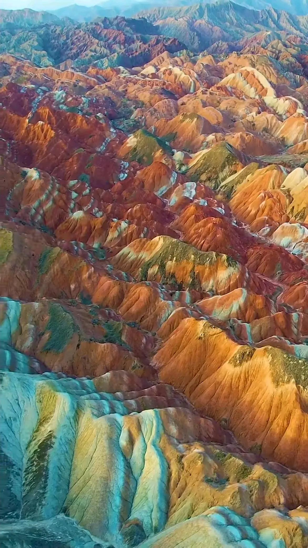 甘肃，神秘美丽的土地